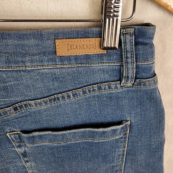 Blank NYC Cut-ff Jean Shorts Women 29 Wedgie Distressed Blue Stretch Denim - Picture 3 of 6